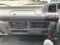 日産アトラスクレーン4段小型（2t・3t）[写真35]