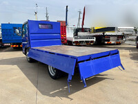 三菱ふそうキャンターダンプ小型（2t・3t）[写真15]