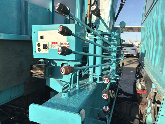 日野デュトロクレーン4段小型（2t・3t）[写真25]