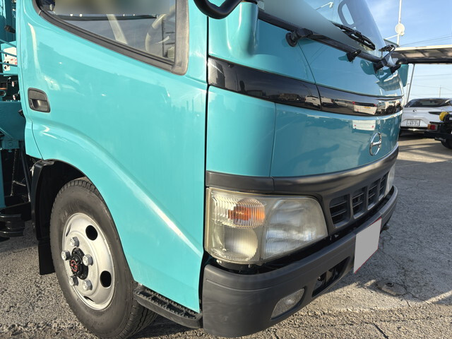 日野デュトロクレーン4段小型（2t・3t）[写真03]