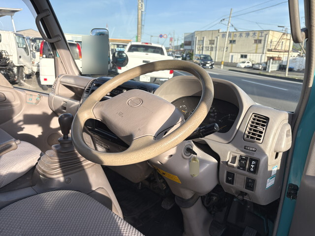 日野デュトロクレーン4段小型（2t・3t）[写真06]