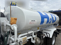 三菱ふそうキャンター散水車小型（2t・3t）[写真12]