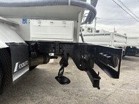 三菱ふそうキャンター散水車小型（2t・3t）[写真19]