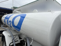 三菱ふそうキャンター散水車小型（2t・3t）[写真28]