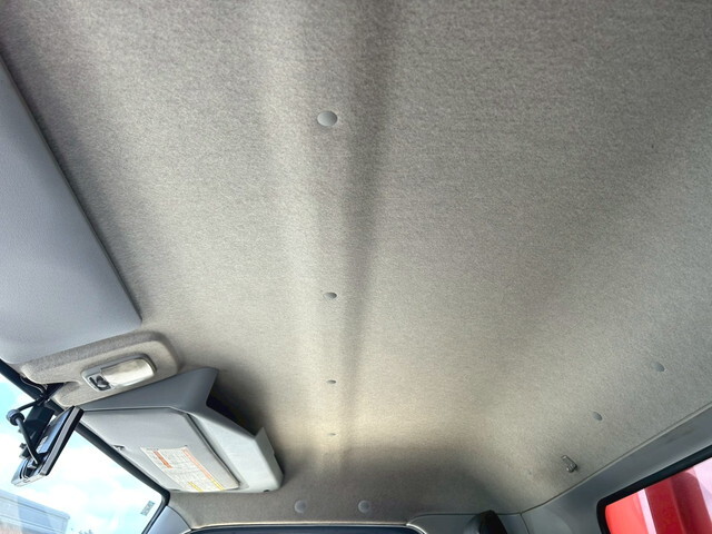 三菱ふそうキャンターアルミウイング小型（2t・3t）[写真16]