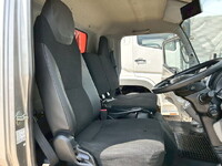 三菱ふそうキャンターアルミウイング小型（2t・3t）[写真21]