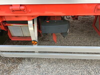 三菱ふそうキャンターアルミウイング小型（2t・3t）[写真28]