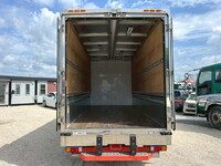 三菱ふそうキャンターアルミウイング小型（2t・3t）[写真04]