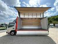 三菱ふそうキャンターアルミウイング小型（2t・3t）[写真08]