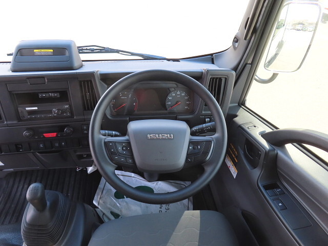 いすゞエルフセーフティローダー小型（2t・3t）[写真19]