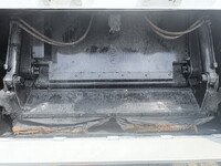 いすゞエルフパッカー車（塵芥車）小型（2t・3t）[写真12]