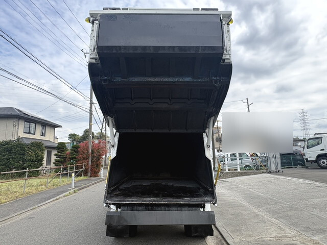 いすゞエルフパッカー車（塵芥車）小型（2t・3t）[写真17]