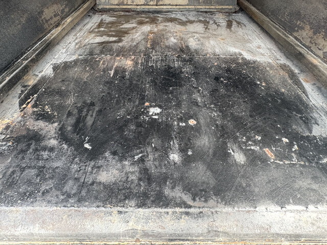 いすゞエルフパッカー車（塵芥車）小型（2t・3t）[写真19]