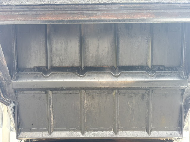 いすゞエルフパッカー車（塵芥車）小型（2t・3t）[写真20]