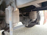 UDトラックスクオンアルミウイング大型（10t）[写真17]