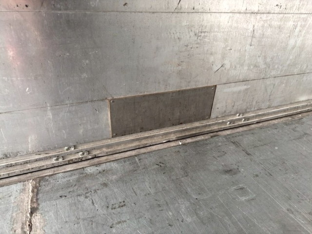 UDトラックスクオンアルミウイング大型（10t）[写真25]