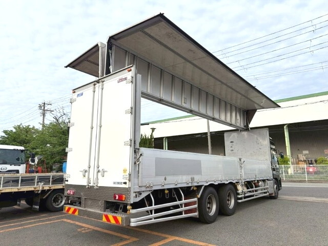 UDトラックスクオンアルミウイング大型（10t）[写真08]