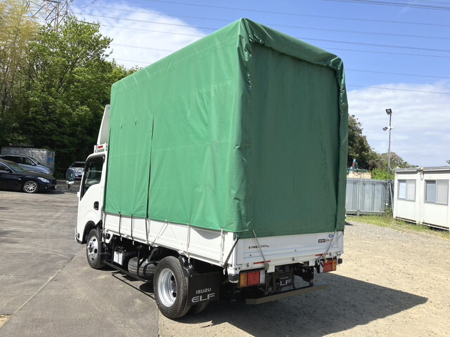 いすゞエルフ幌車小型（2t・3t）[写真02]