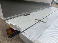 いすゞエルフ冷凍車（冷蔵車）小型（2t・3t）[写真12]