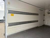 いすゞエルフ冷凍車（冷蔵車）小型（2t・3t）[写真10]