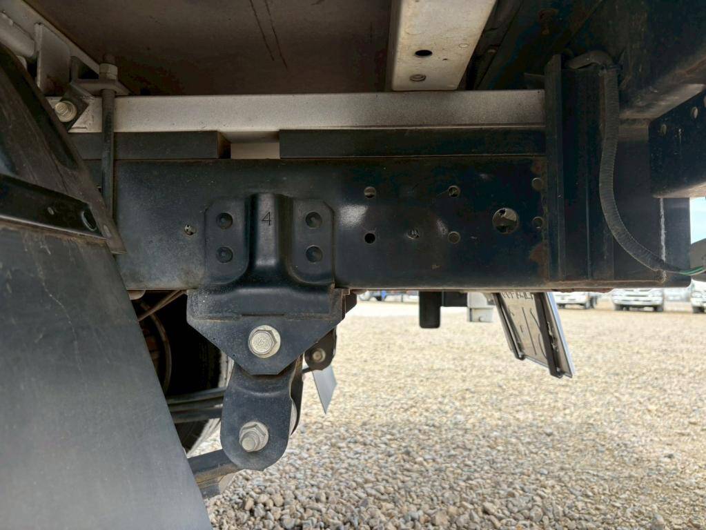 日野デュトロダブルキャブ（Wキャブ）小型（2t・3t）[写真12]