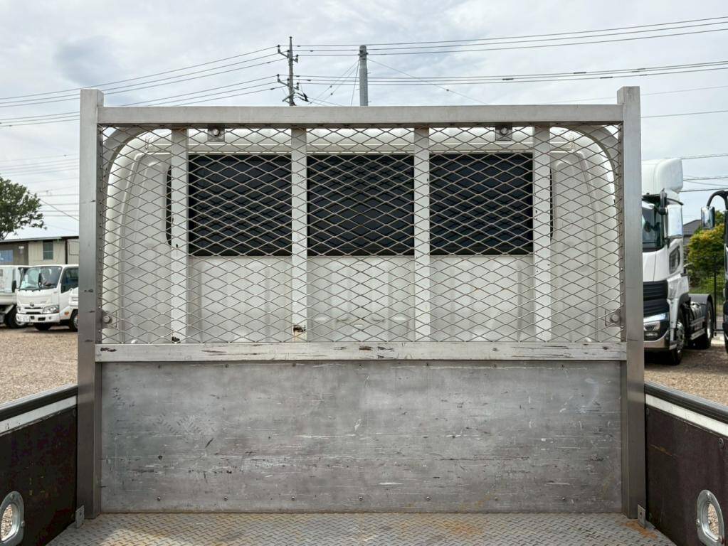 日野デュトロダブルキャブ（Wキャブ）小型（2t・3t）[写真07]