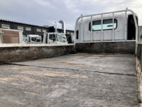 いすゞエルフ平ボディ小型（2t・3t）[写真16]