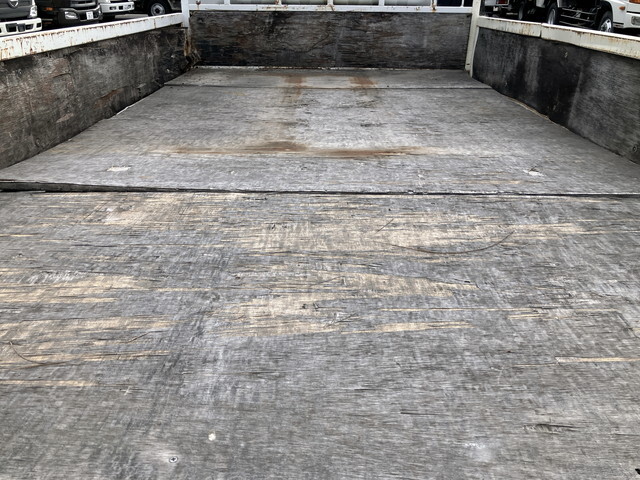 いすゞエルフ平ボディ小型（2t・3t）[写真17]