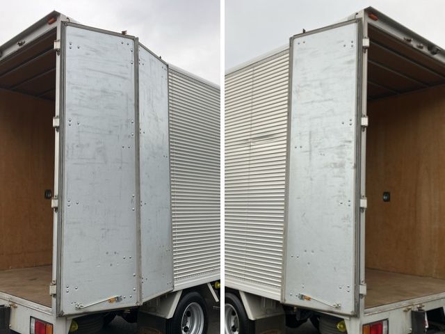 いすゞエルフアルミバン小型（2t・3t）[写真11]