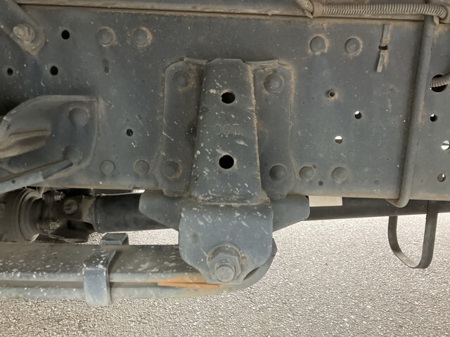 いすゞエルフアルミバン小型（2t・3t）[写真24]