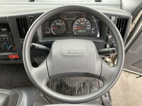 いすゞエルフアルミバン小型（2t・3t）[写真35]