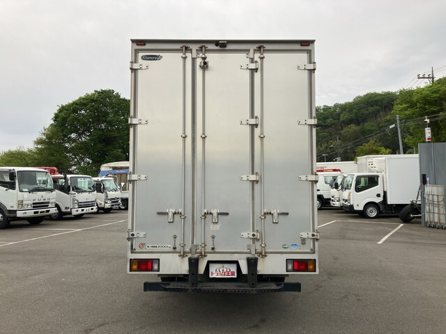 いすゞエルフアルミバン小型（2t・3t）[写真09]