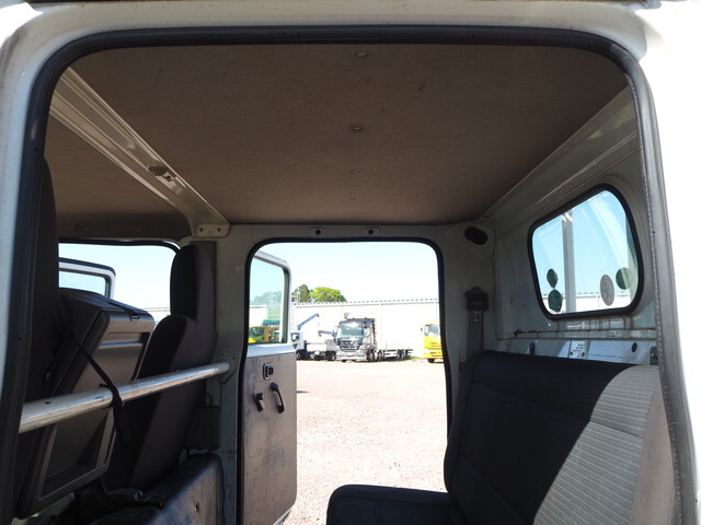 日産アトラスダブルキャブ（Wキャブ）小型（2t・3t）[写真21]