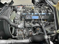 三菱ふそうキャンターアルミブロック小型（2t・3t）[写真26]