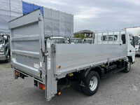 三菱ふそうキャンターアルミブロック小型（2t・3t）[写真05]