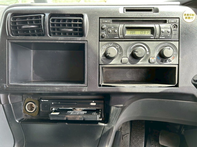 三菱ふそうスーパーグレートセルフローダー大型（10t）[写真14]