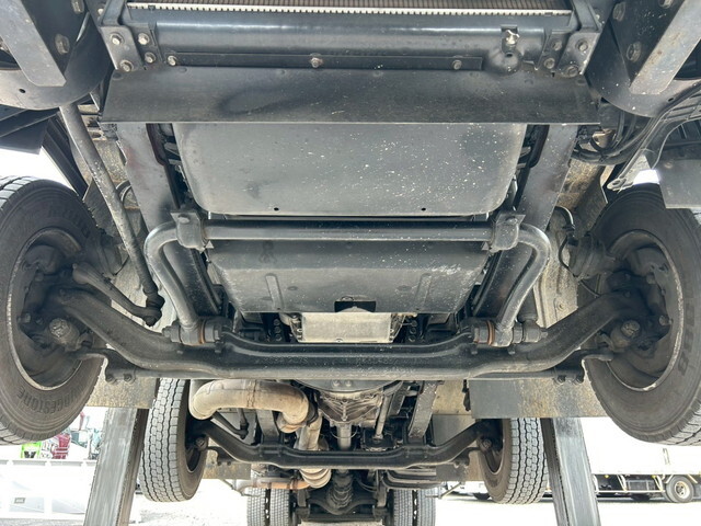 三菱ふそうスーパーグレートセルフローダー大型（10t）[写真22]