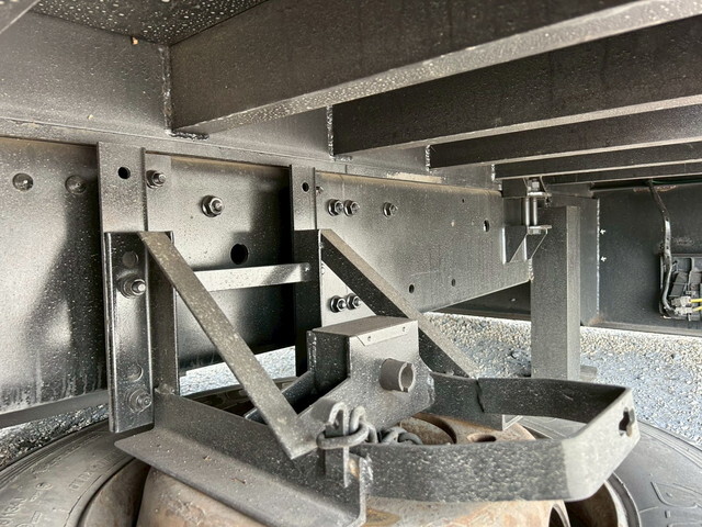 三菱ふそうスーパーグレートセルフローダー大型（10t）[写真25]