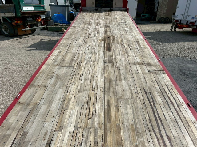 三菱ふそうスーパーグレートセルフローダー大型（10t）[写真09]