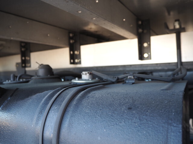 日野デュトロアルミバン小型（2t・3t）[写真12]
