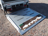 日野デュトロアルミバン小型（2t・3t）[写真16]