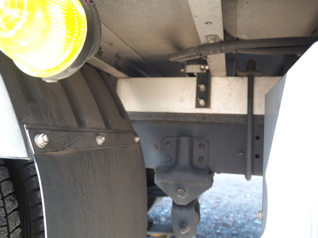 日野デュトロアルミバン小型（2t・3t）[写真23]