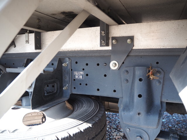 日野デュトロアルミバン小型（2t・3t）[写真26]