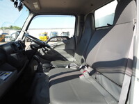 日野デュトロアルミバン小型（2t・3t）[写真33]