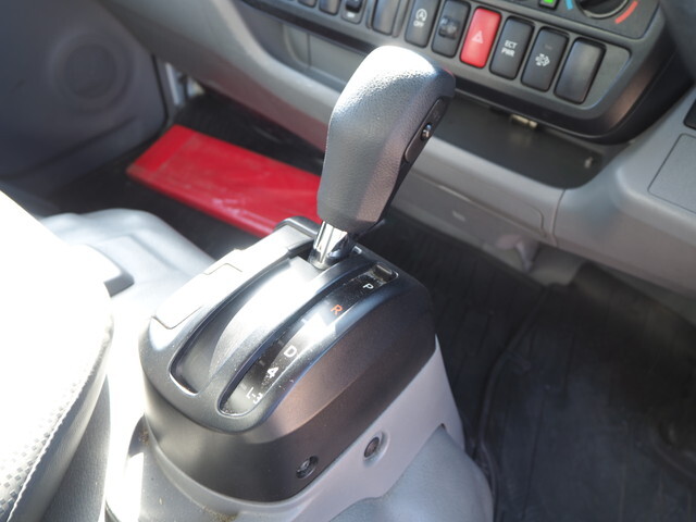 日野デュトロアルミバン小型（2t・3t）[写真35]