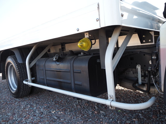 日野デュトロアルミバン小型（2t・3t）[写真10]
