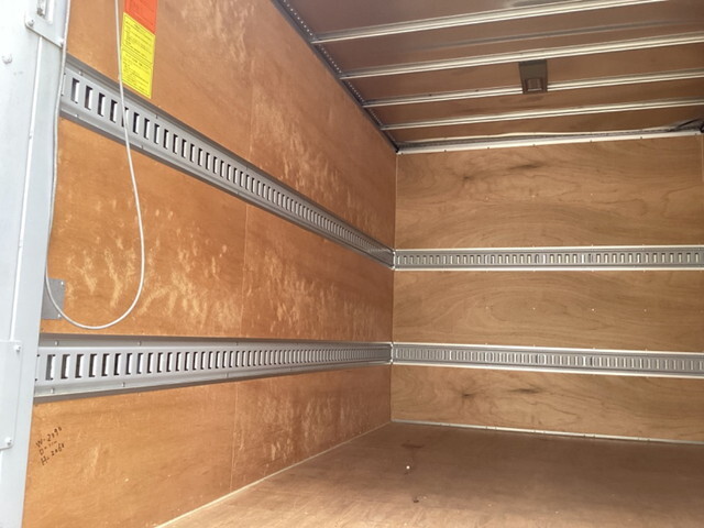 日産アトラスアルミバン小型（2t・3t）[写真10]