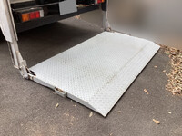 日産アトラスアルミバン小型（2t・3t）[写真16]