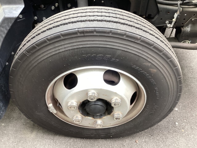 日産アトラスアルミバン小型（2t・3t）[写真18]