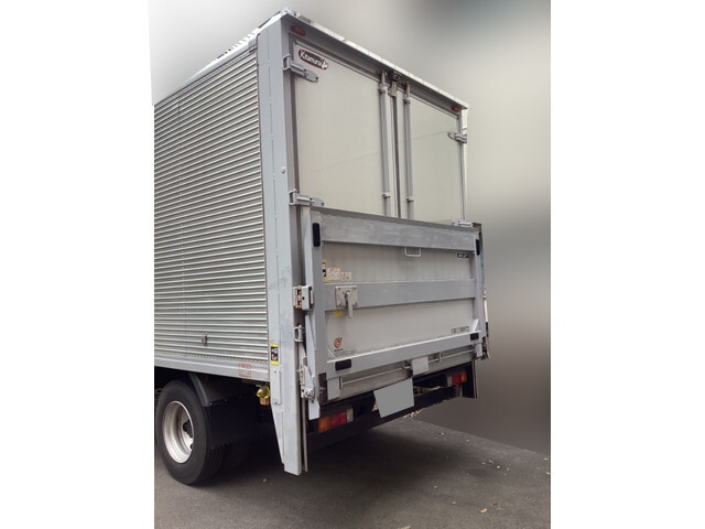 日産アトラスアルミバン小型（2t・3t）[写真03]